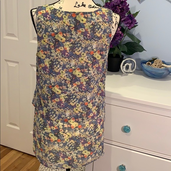 Cabi Positano Layered Floral Tank Top size Small - Picture 3 of 5